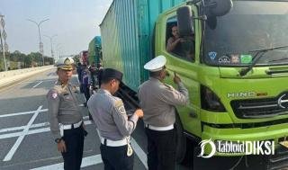 20 Kendaraan Angkutan Ditertibkan di Tol Permai, Polisi Soroti Bahaya ODOL