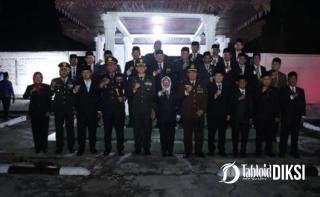 Obor Menyala Tengah Malam, Kapolres Kampar Renungkan Pengorbanan Pahlawan