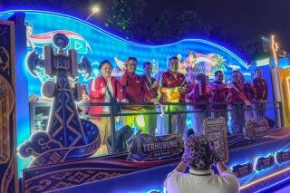 Dari Karnaval Kemerdekaan, Menkomdigi Titip Pesan Solidaritas untuk NTT