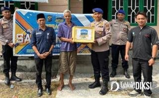 Bukan Sekadar Jaga Laut, Polairud Bengkalis Turun ke Pesisir Bawa Bantuan untuk Warga