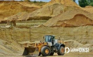 Galian C Diduga Ilegal Gerogoti Kerumutan, Polisi Ringkus Operator hingga Pemilik Alat Berat