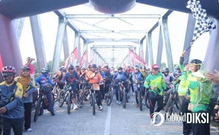 2.500 Pesepeda Kepung Bangkinang, Bupati Kampar Buka Gowes Silaturahmi 2026