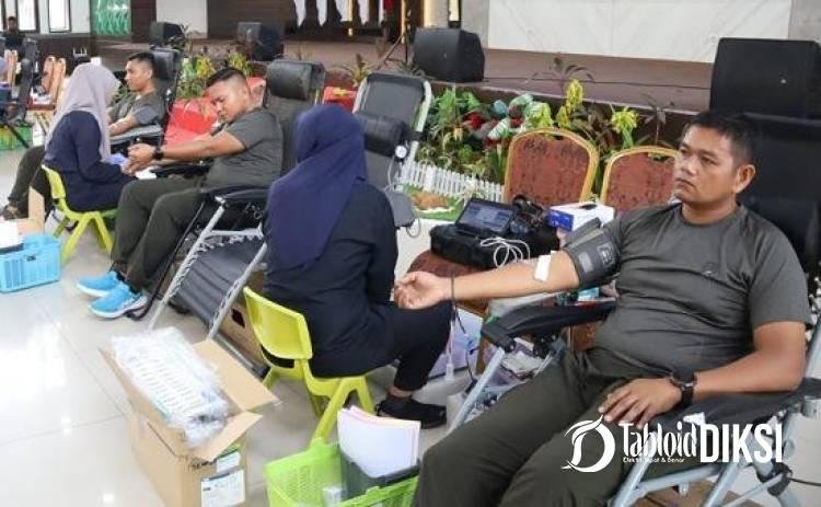 Pangdam XIX/Tuanku Tambusai Pimpin Bakti Sosial HUT Ke-81 TNI, Donor Darah dan Pengobatan Gratis Diserbu Warga