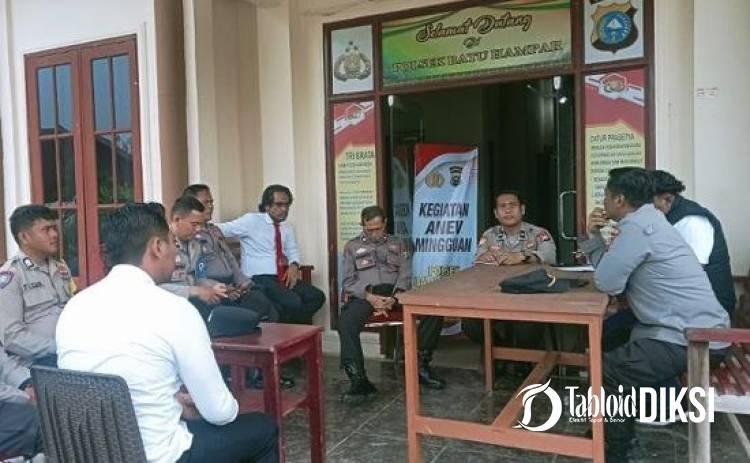 Anev Mingguan, Kapolsek Batu Hampar Ingatkan Personel: Jangan Terlibat Narkoba dan Hidup Hedon
