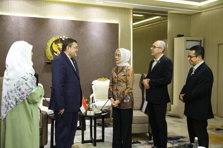 Komisi VI Dorong Penguatan Kerja Sama Ekonomi Indonesia-Iran