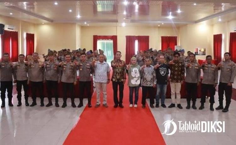Dari Desa untuk Warga, Bhabinkamtibmas Polres Kampar Jadi Ujung Tombak PERLINSOS Digital
