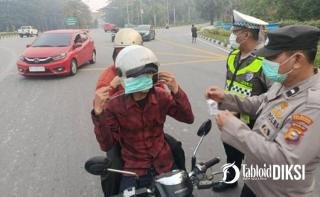 Masker Meluncur ke Warga, Polsek Bukit Raya: Polisi Harus Hadir Saat Masyarakat Membutuhkan