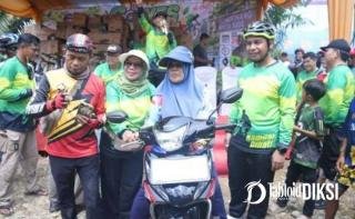 Gowes Silaturahmi Kampar Diikuti 2.500 Peserta, Bupati Serahkan Motor dan Soroti Potensi Wisata Daerah