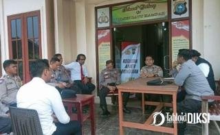 Anev Mingguan, Kapolsek Batu Hampar Ingatkan Personel: Jangan Terlibat Narkoba dan Hidup Hedon
