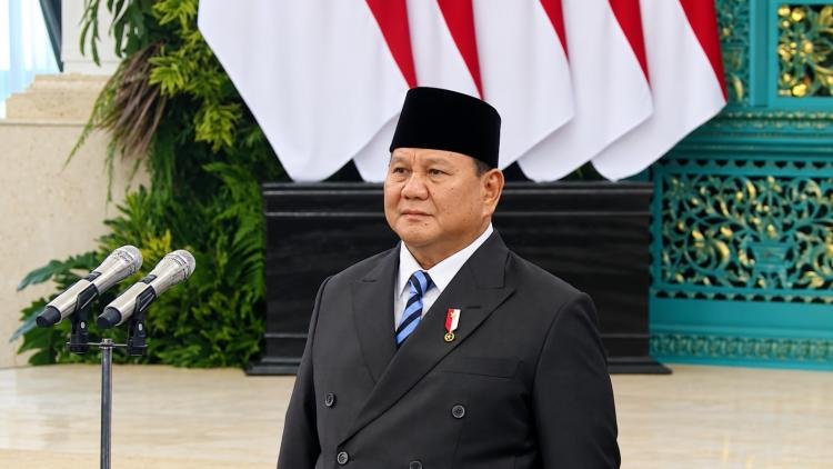 Prabowo Resmi Lantik Menteri, Wakil Menteri hingga Pimpinan Ombudsman dan Kapolri Baru