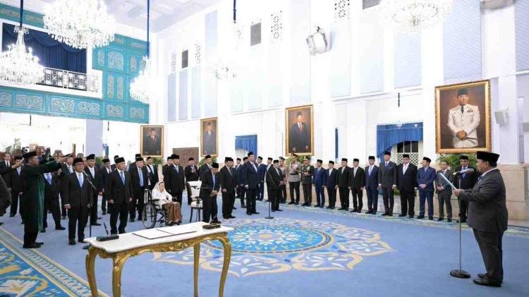 Prabowo Lantik 26 Anggota Wantimpres RI, Pratikno Jadi Ketua