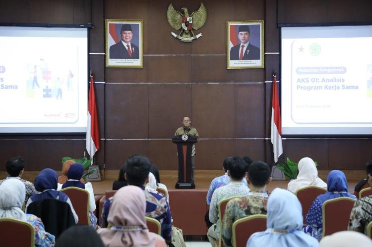 Kemensetneg Perkuat Profesionalitas Analis Kerja Sama Pusat dan Daerah