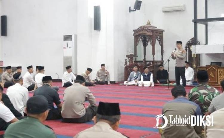Polda Riau Turun ke Masjid Ajak Warga Jaga Keamanan dan Lestarikan Lingkungan