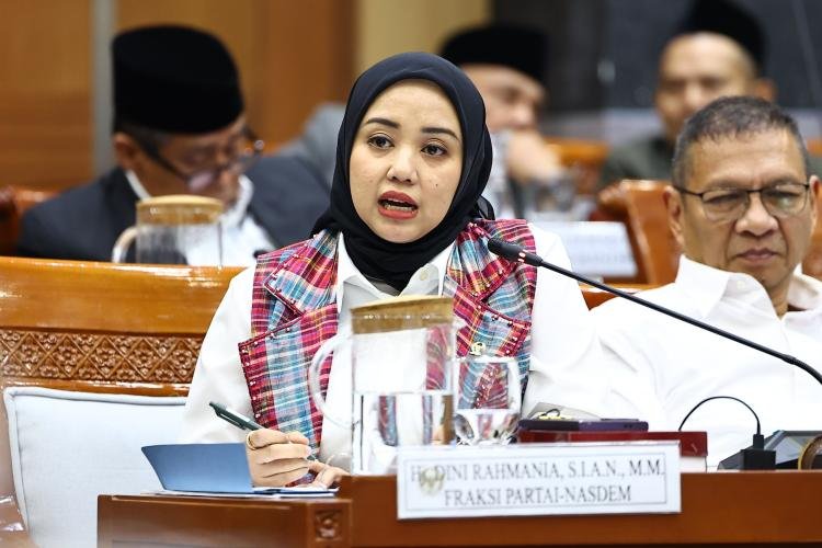 Komisi VIII Berduka Atas Gugurnya Empat Orang saat Padamkan Karhutla Bromo