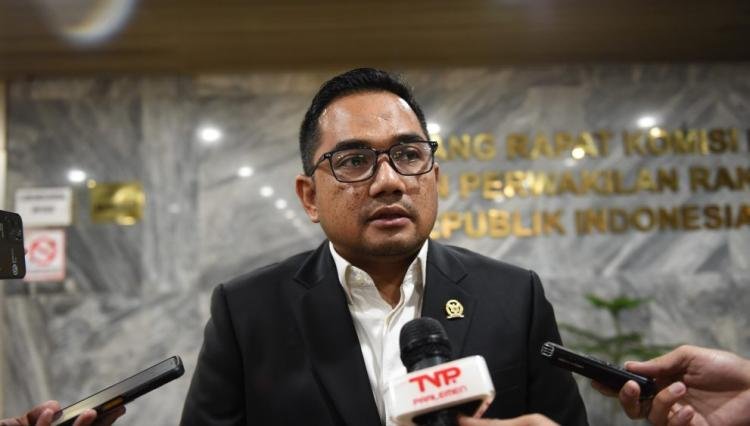 Ketua Komisi II DPR Dorong Pencabutan HGU Perusahaan Pelaku Karhutla di Kalsel