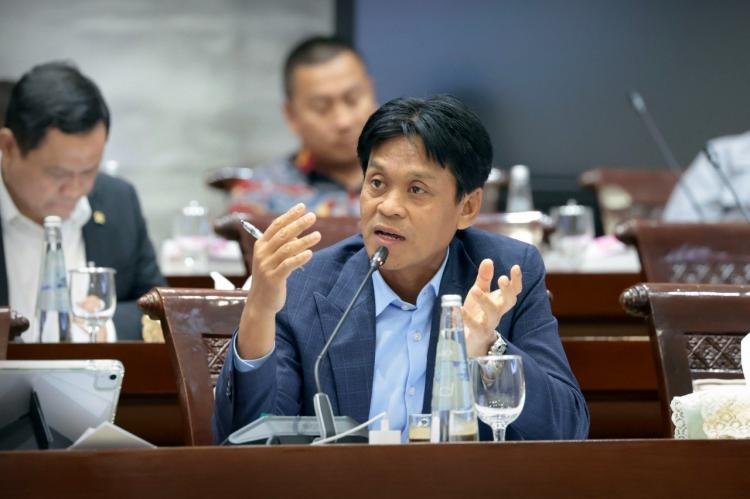 Komisi XI DPR Minta OJK Hadir Lindungi UMKM Terdampak Bencana