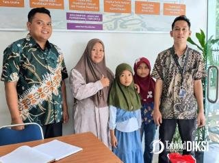 Anak Panti Sambut Hangat Aksi Jumat Berkah New Paragon dan Grand Dragon