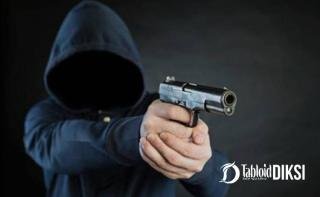 Bawa Pistol, Begal Diduga Tembak Pintu Rumah Korban di Pekanbaru, Residivis Diciduk