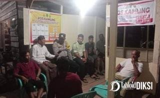 Jaga Kondusifitas, Personel Polsek Batu Hampar Sambangi Satkamling hingga Larut Malam