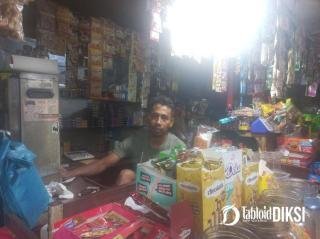Pedagang Ali Apresiasi Drainase Jalan Paus-Arifin Ahmad, Berharap Pengerjaan Segera Rampung